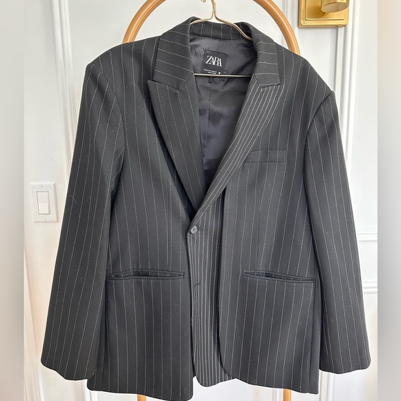 🛍️ZARA jacket - Picture 2 of 8